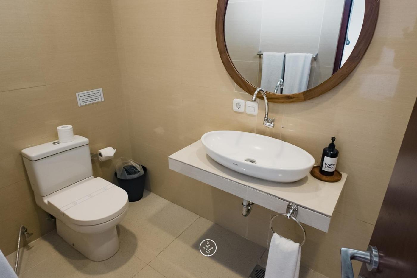 Hikari Hill View Villa 7 Bedrooms With A Private Swimming Pool And Billiard Бандунг Экстерьер фото