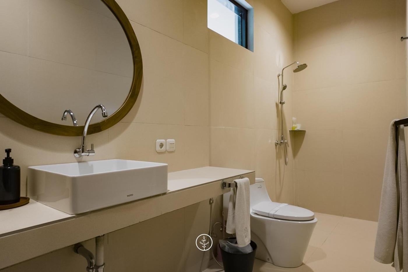 Hikari Hill View Villa 7 Bedrooms With A Private Swimming Pool And Billiard Бандунг Экстерьер фото